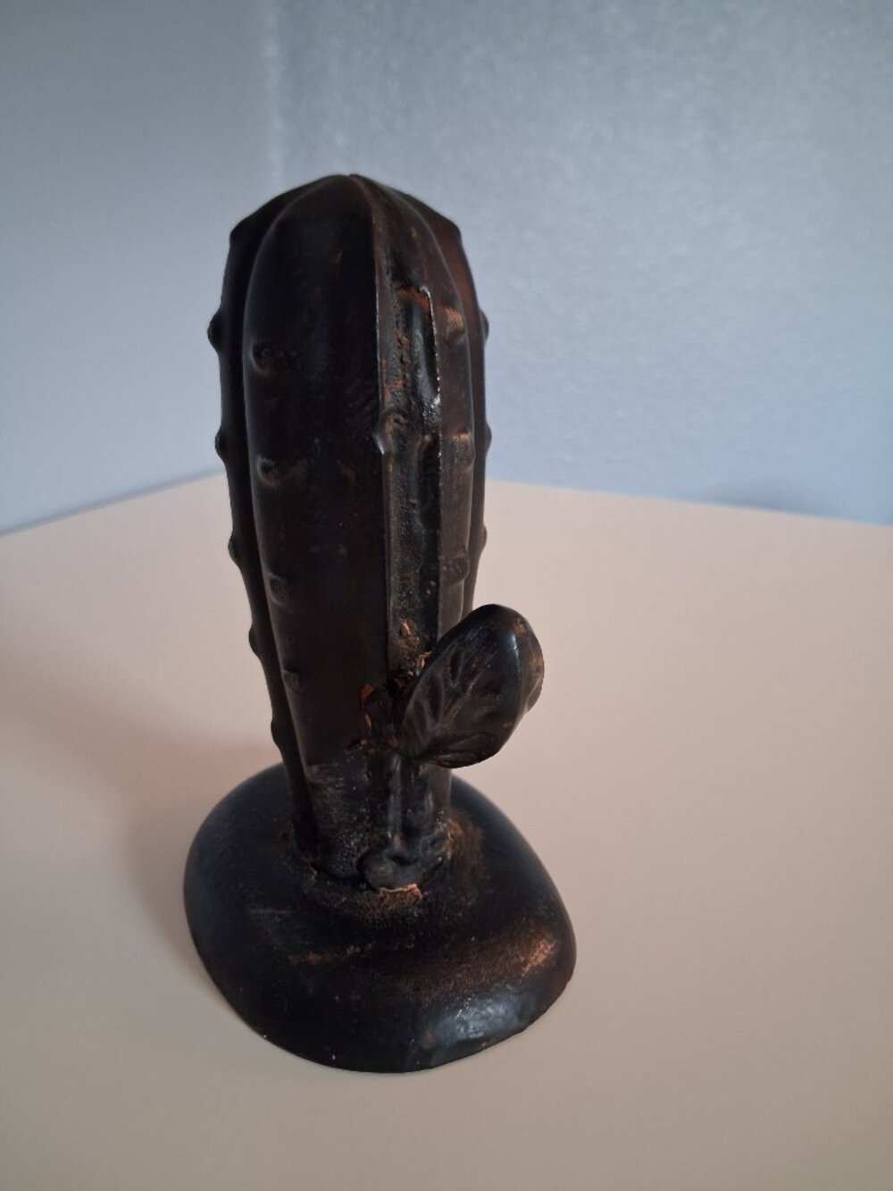 Metal Cactus Doorstop Southwest Decor approx 3 pounds - Picture 7 of 7